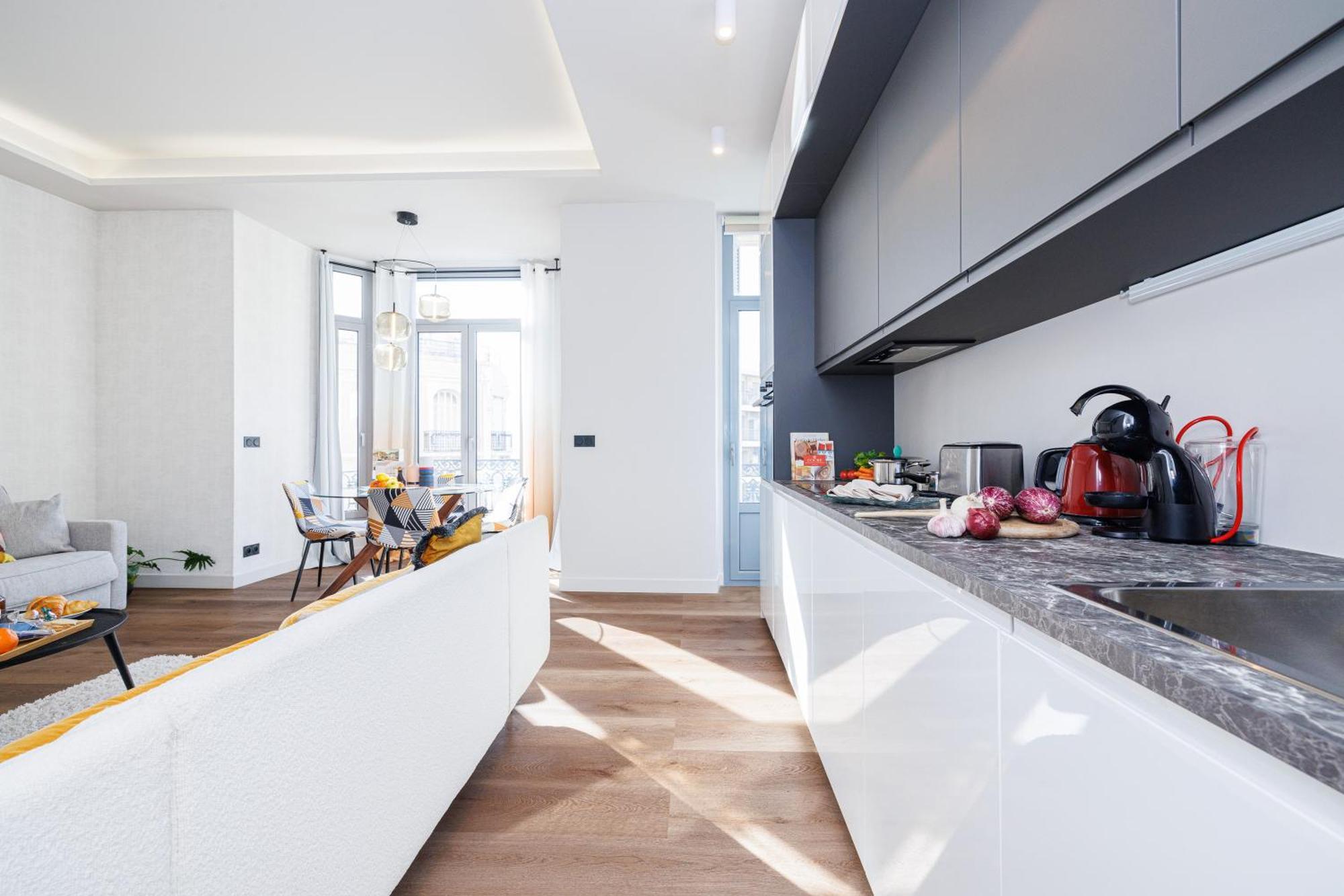 Vacances Au Palace - Happy Rentals Ментона Экстерьер фото